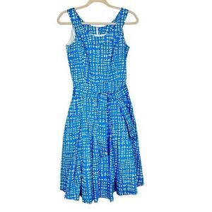 Calvin Klein Midi Dress size 2 4 Blue White Fit & Flare Geometric Sleeveless